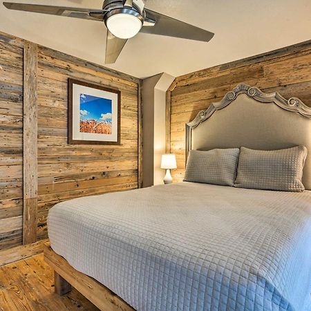 Waterfront Guadalupe River Lodge Home With Dock! Сегиин Екстериор снимка